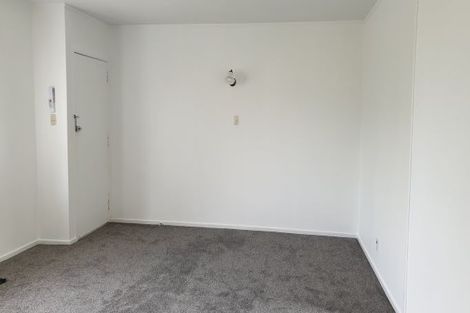 Photo of property in 2/197 Forrest Hill Road, Forrest Hill, Auckland, 0620