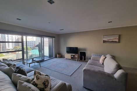 Photo of property in Bellagio Apartments, 5e/39 Taranaki Street, Te Aro, Wellington, 6011