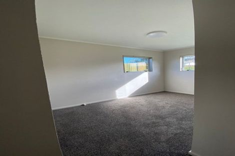 Photo of property in 9 Greers Road, Weymouth, Auckland, 2103