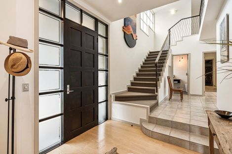 Photo of property in 2/2 Clifton Road, Hauraki, Auckland, 0622