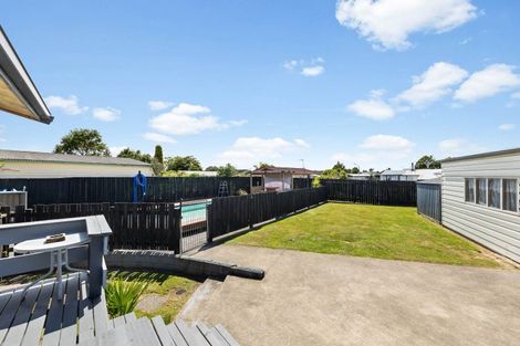 Photo of property in 39 Waianiwa Place, Tokoroa, 3420
