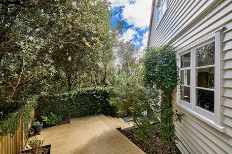 Photo of property in 90 Sefton Street, Wadestown, Wellington, 6012