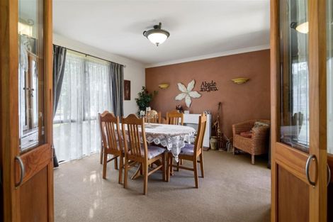 Photo of property in 2 Caulfield Place, Pukehangi, Rotorua, 3015