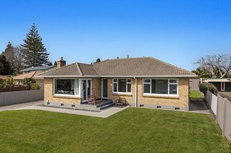 Photo of property in 1 Riverside Drive, Whakatane, 3120