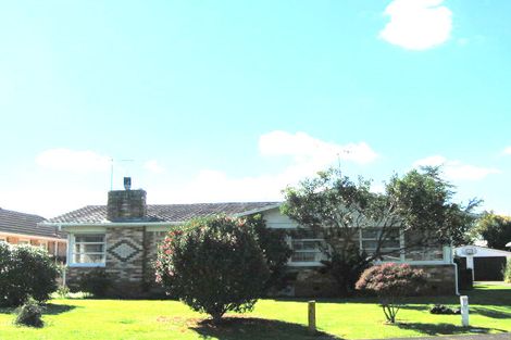 Photo of property in 1/15 Holden Place, Manukau, Auckland, 2025