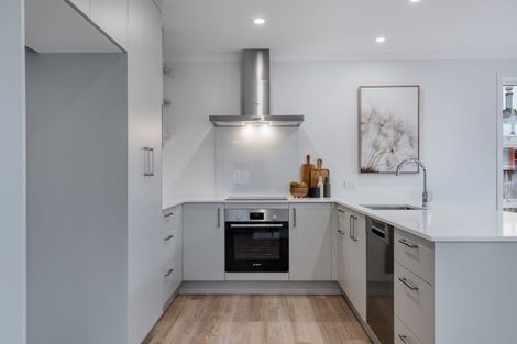 Photo of property in 1/70 Thompson Street, Leamington, Cambridge, 3432