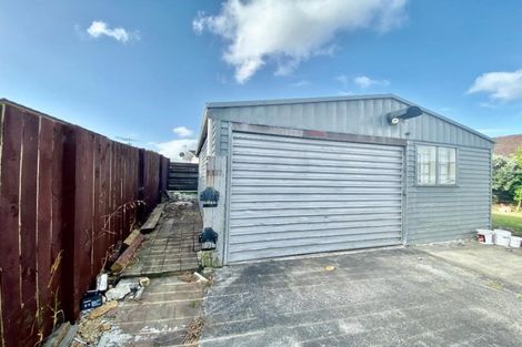 Photo of property in 41 Sharland Avenue, Manurewa, Auckland, 2102