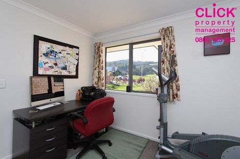 Photo of property in 13 Glendermid Close, Sawyers Bay, Port Chalmers, 9023