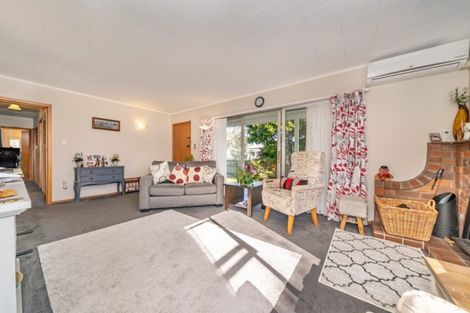 Photo of property in 40a Wilford Street, Wallaceville, Upper Hutt, 5018