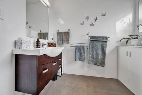 Photo of property in 62b Cordelia Street, Stratford, 4332