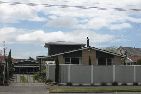 Photo of property in 86 Isleworth Road, Bishopdale, Christchurch, 8053