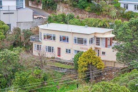 Photo of property in 57 Maungaraki Road, Korokoro, Lower Hutt, 5012