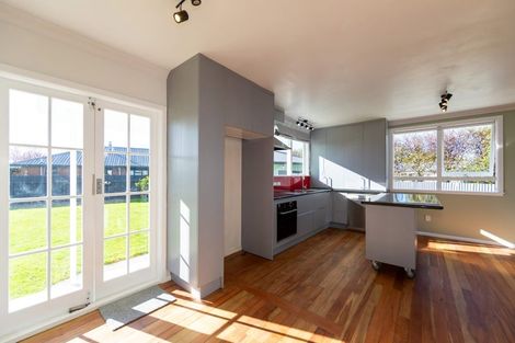 Photo of property in 1 Elliott Crescent, Havelock North, 4130