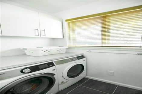 Photo of property in 7 Sunningvale Lane, Ilam, Christchurch, 8053