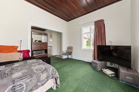 Photo of property in 5 Alexander Street, Ohingaiti, Hunterville, 4785