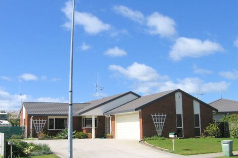 Photo of property in 37 Luculia Drive, Mount Maunganui, 3116