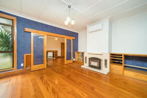 Photo of property in 4 Rainforth Street, Roslyn, Palmerston North, 4414