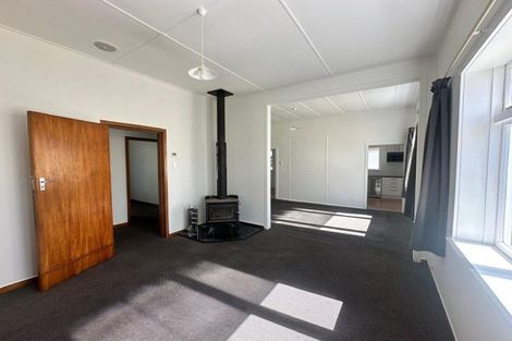 Photo of property in 40 Hine Street, New Plymouth, 4310