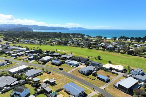 Photo of property in 142 The Fairway, Matarangi, Whitianga, 3592