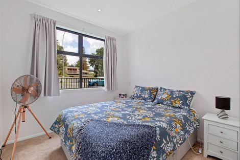 Photo of property in 5/445 Hibiscus Coast Highway, Orewa, 0931