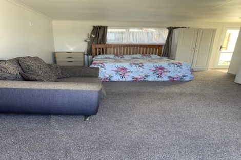 Photo of property in 22a Heath Street, St Andrews, Hamilton, 3200