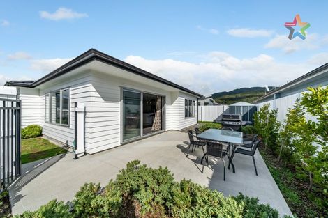 Photo of property in 2 Grovedale Square, Wainuiomata, Lower Hutt, 5014