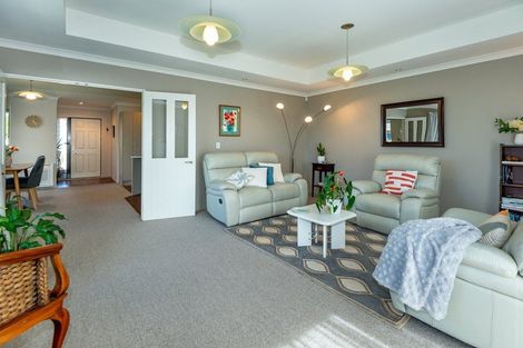 Photo of property in 7 Fredrica Lane, Heathcote Valley, Christchurch, 8022