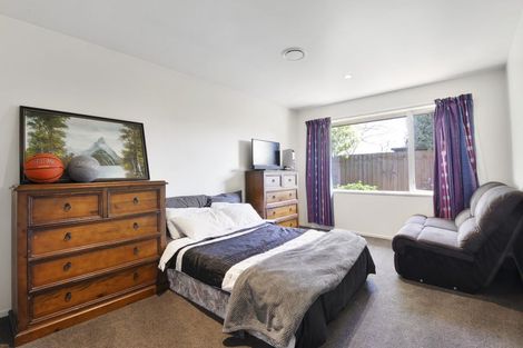 Photo of property in 6 Punga Lane, Parklands, Christchurch, 8083