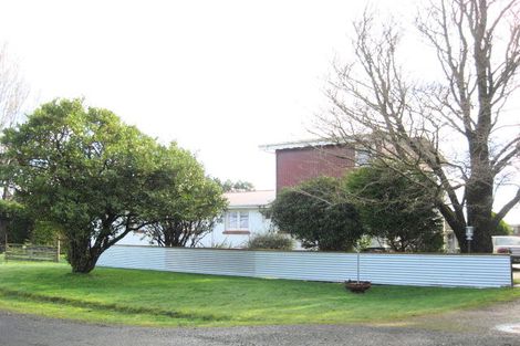 Photo of property in 33 Bay View Road, Woodend, Invercargill, 9877