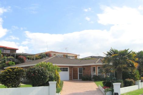 Photo of property in 35 Oleander Lane, Mount Maunganui, 3116