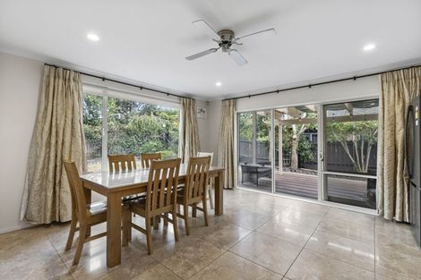 Photo of property in 29 Ambleside Drive, Northpark, Auckland, 2013