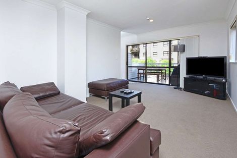 Photo of property in 10/46 Carlos Drive, Flat Bush, Auckland, 2016