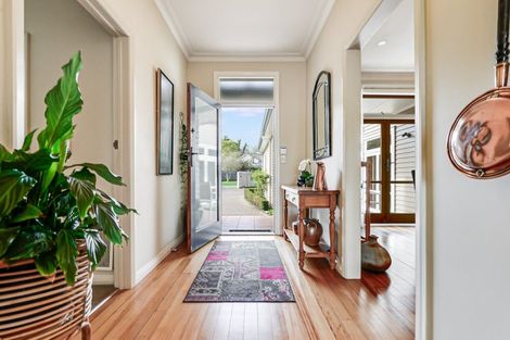 Photo of property in 345 River Road, Claudelands, Hamilton, 3214