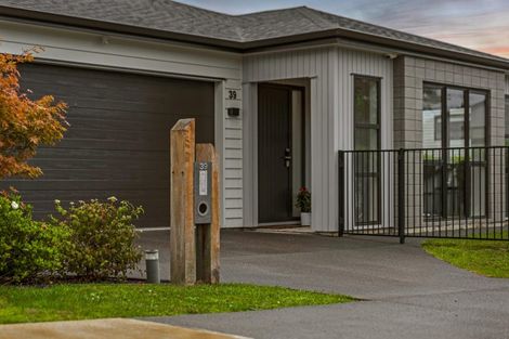 Photo of property in 39 Jeroboam Loop, Kumeu, 0810