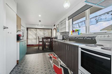 Photo of property in 41 Kathleen Crescent, Hornby, Christchurch, 8042