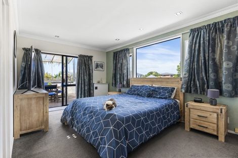 Photo of property in 10 Bungalore Place, Half Moon Bay, Auckland, 2012