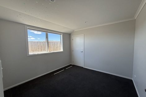 Photo of property in 90 Pragma Rise, Huntington, Hamilton, 3210