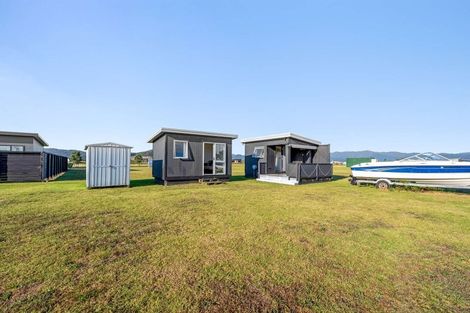 Photo of property in 7 Riria Way, Matarangi, 3592