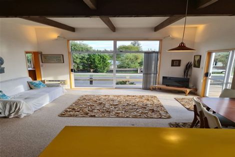 Photo of property in 10a Aorangi Road, Paraparaumu, 5032