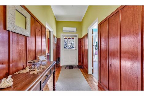 Photo of property in 193 High Street, Oxford, 7430