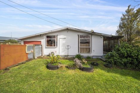Photo of property in 18 Sunrise Avenue, Owhata, Rotorua, 3010