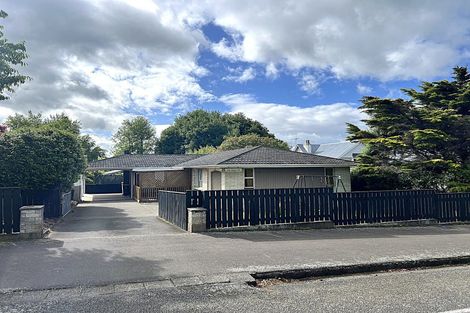 Photo of property in 24 Guy Street, Dannevirke, 4930