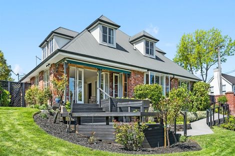 Photo of property in 85 Kahu Road, Fendalton, Christchurch, 8041