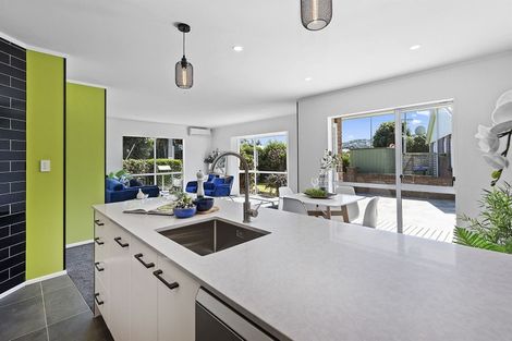 Photo of property in 2b James Street, Plimmerton, Porirua, 5026