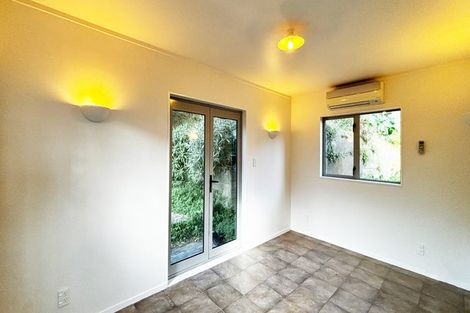 Photo of property in 47 Moa Point Road, Moa Point, Wellington, 6022