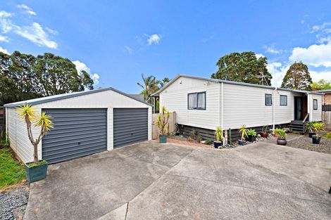 Photo of property in 3a Vela Place, Clarks Beach, 2122