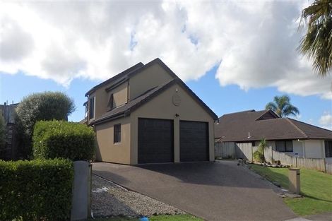 Photo of property in 21 Parkhaven Drive, Rosehill, Papakura, 2113