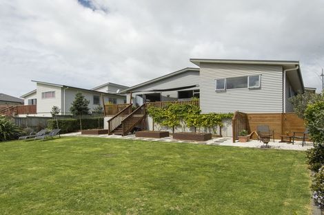Photo of property in 88 Waterside Drive, Pyes Pa, Tauranga, 3112