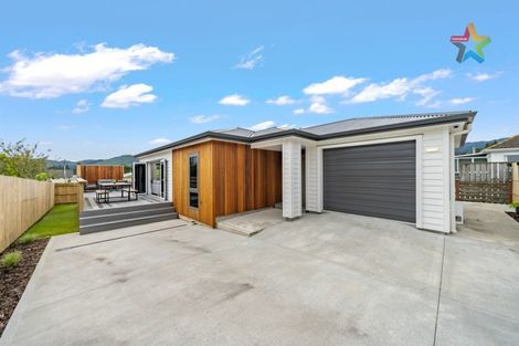 Photo of property in 42a Fraser Street, Wainuiomata, Lower Hutt, 5014