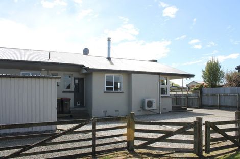 Photo of property in 63 Albert Street, Winton, 9720